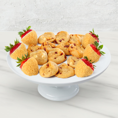 Bright Cookies and Berries Box