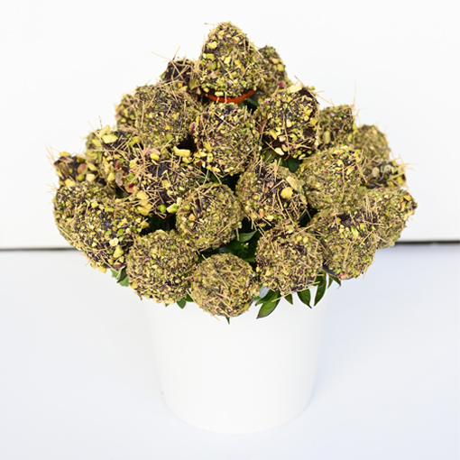Kunafa Strawberries Bouquet