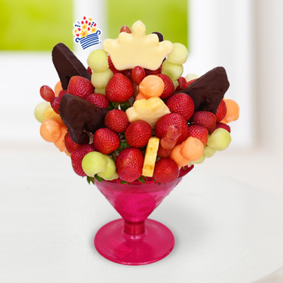 Crown and Heels Tini | Edible Arrangements®